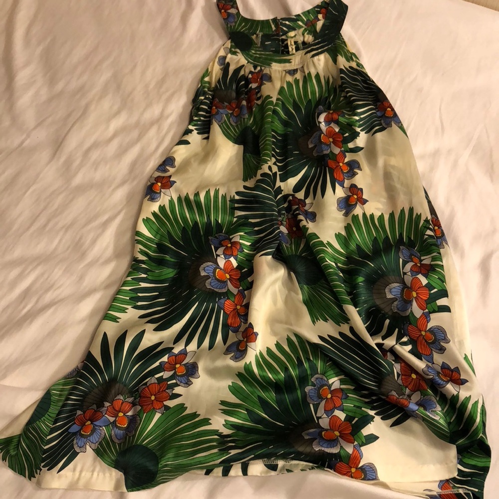 Pepe Jeans $20! Only 100% silk worn once